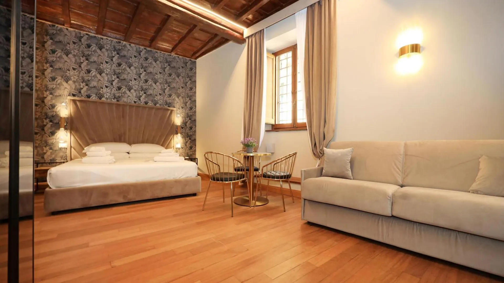 Golden Pantheon Rooms Roma 0*,  Italia