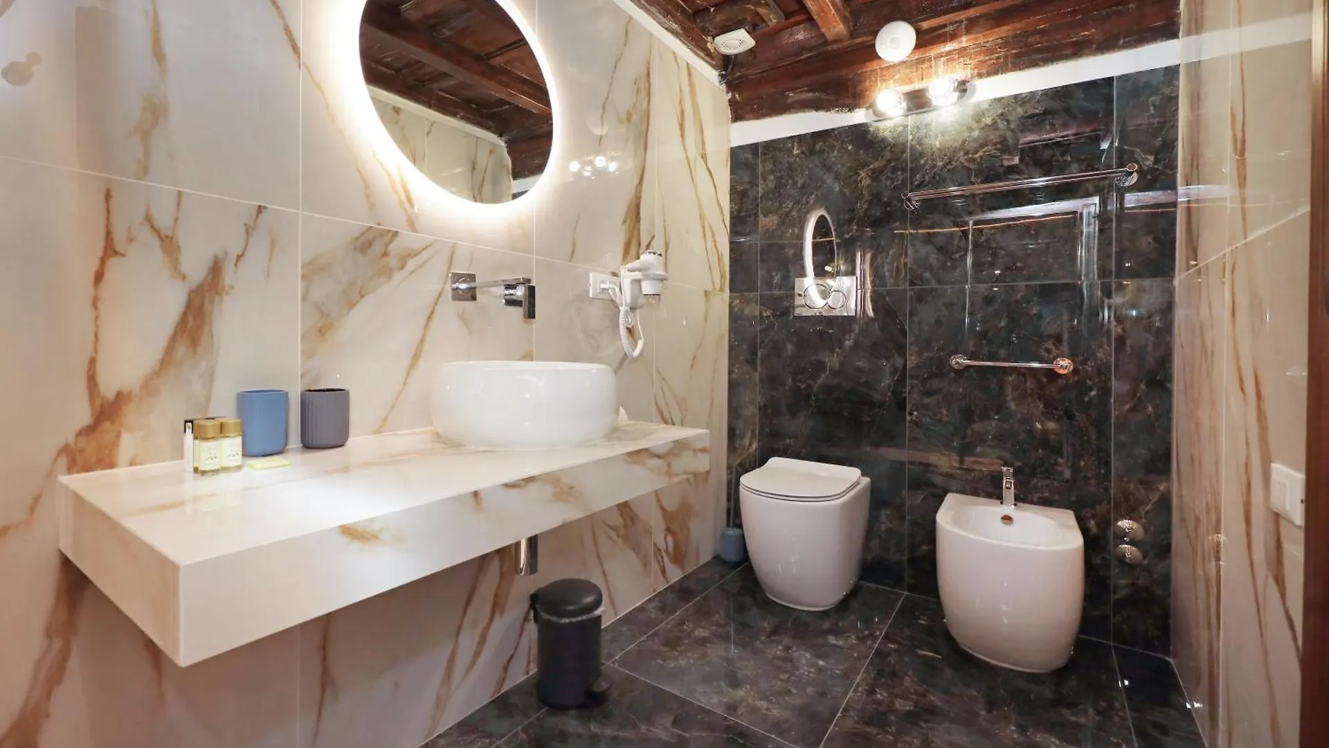 Affittacamere Golden Pantheon Rooms Roma Italia